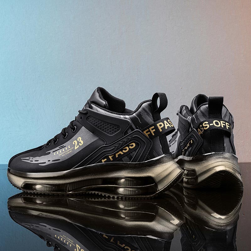Luxury Lifestyle Online - Tênis Running de formato plano para
